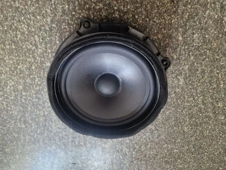 Land Rover Range Rover Sport (2005 - 2009)  XQM500290 Громкоговоритель (громкоговорители) в передних дверях