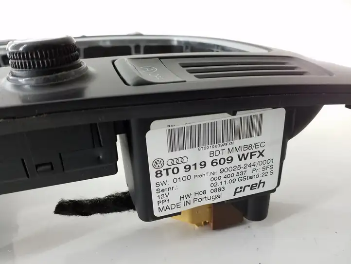 Audi A4 S4 B8 8K (2007 - 2011) 8T0919609WFX Контроллер мультимедийной системы — фото 4