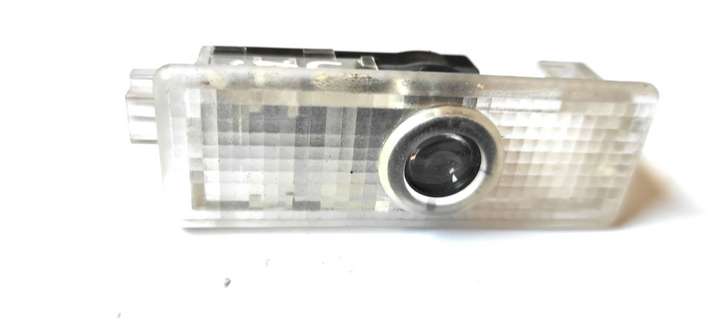 Land Rover Range Rover (2005 - 2009)   Другой фонарь салона