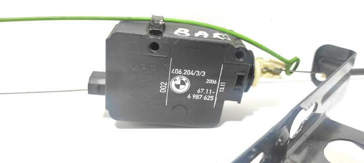 Land Rover Range Rover (2005 - 2009)  6987625 Электропривод центрального замка крышки бака