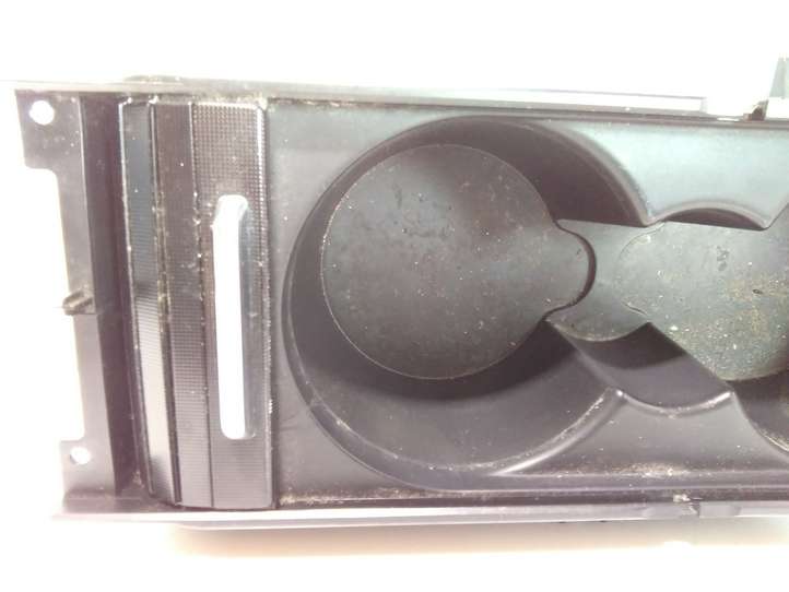Land Rover Range Rover (2005 - 2009)  FJI500090 Держатель чашки