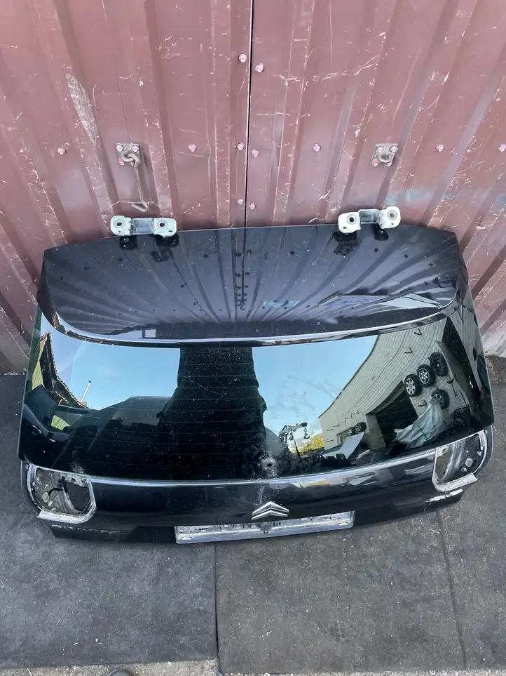 Citroen C5 (2008 - 2017) Крышка багажника — фото 1