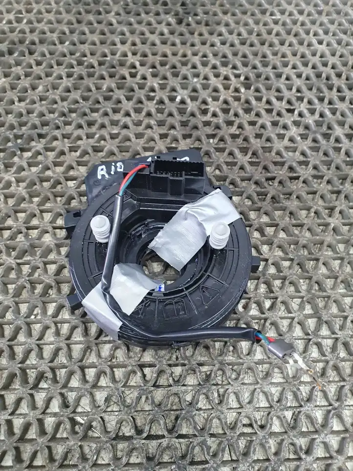 Kia Rio (2015 - 2017) 93490H8210 Контактное кольцо SRS — фото 7