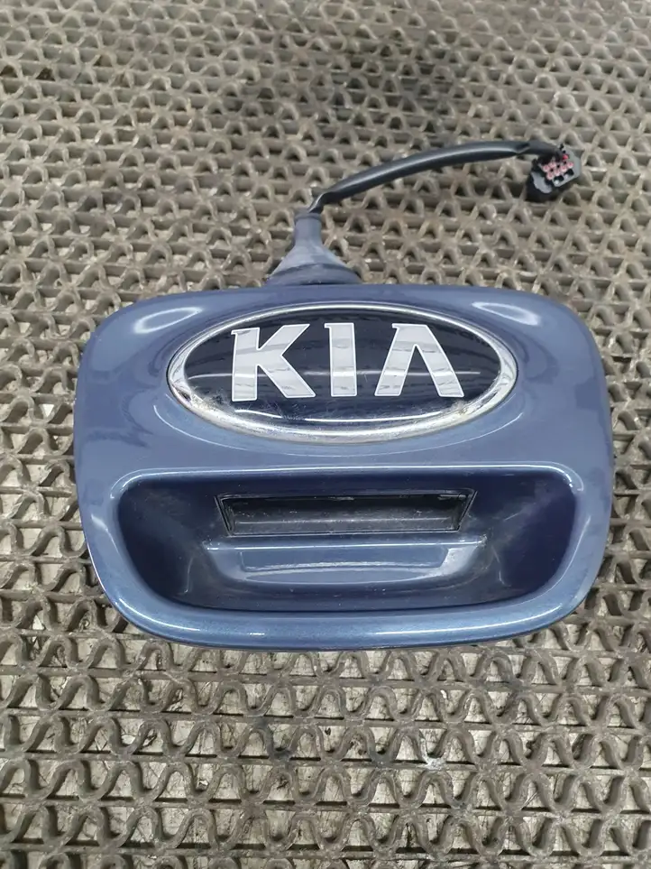 Kia Rio (2015 - 2017) Ручка крышки багажника — фото 2