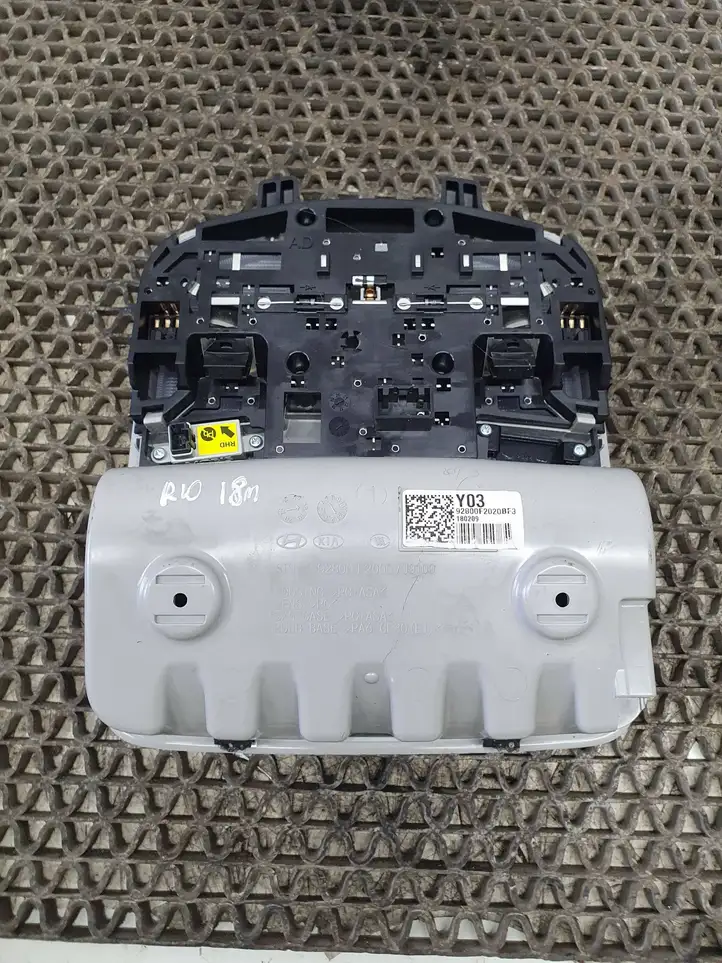 Kia Rio (2015 - 2017) 92800F2000 Передняя подсветка — фото 6