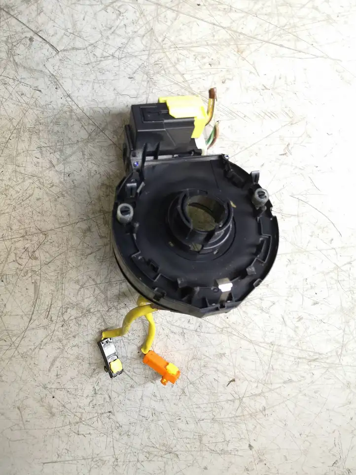 Toyota Avensis T250 (2003 - 2006) 4FH0714 Контактное кольцо SRS — фото 3