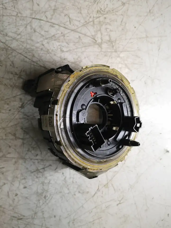 Audi A4 S4 B6 8E 8H (2000 - 2006) 8E0953541C Контактное кольцо SRS — фото 1