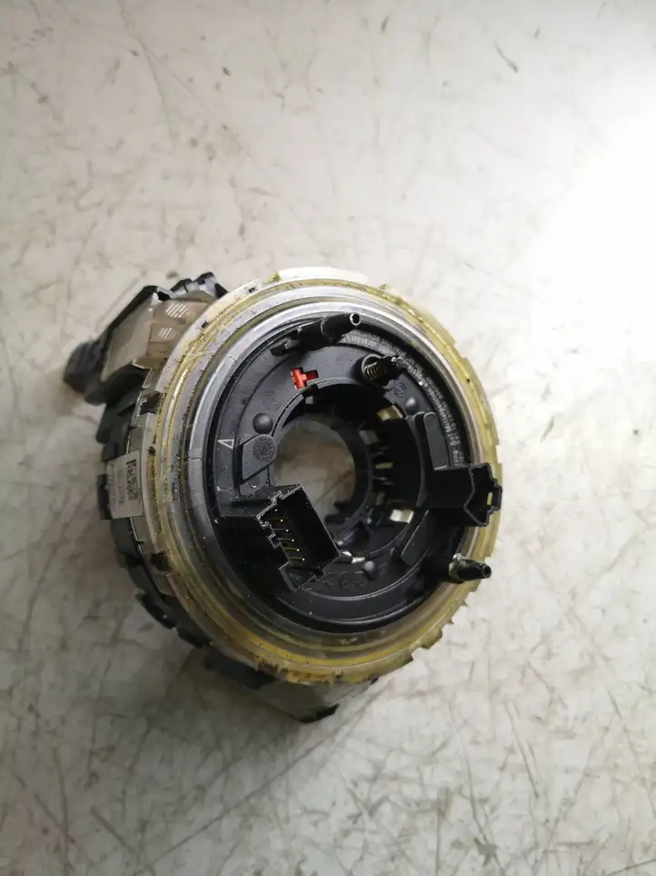 Audi A4 S4 B6 8E 8H (2000 - 2006) 8E0953541C Контактное кольцо SRS — фото 3