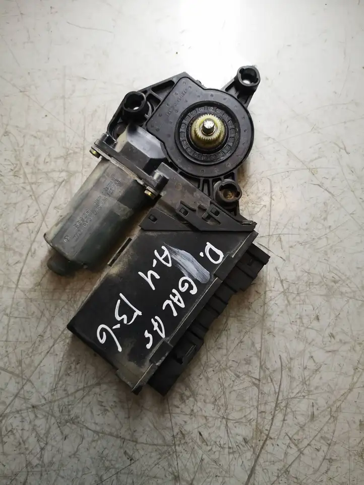 Audi A4 S4 B6 8E 8H (2000 - 2006) 8E0959802A Стеклоподъемник задней двери — фото 2
