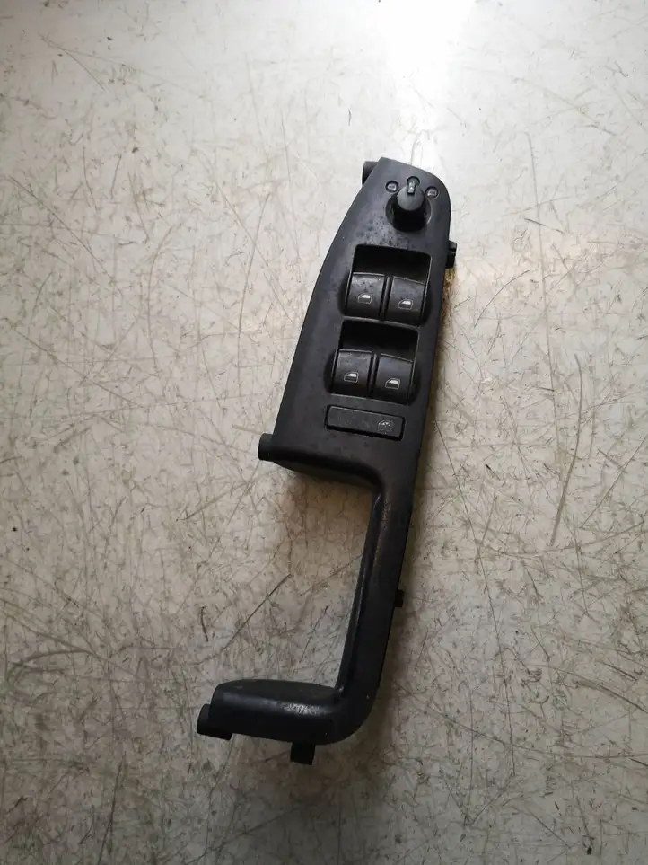 Audi A4 S4 B6 8E 8H (2000 - 2006) 8Z0959851D Кнопка стеклоподъемников — фото 1