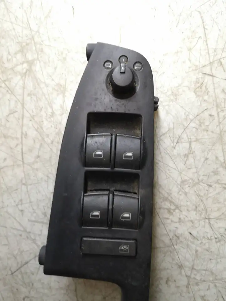 Audi A4 S4 B6 8E 8H (2000 - 2006) 8Z0959851D Кнопка стеклоподъемников — фото 2