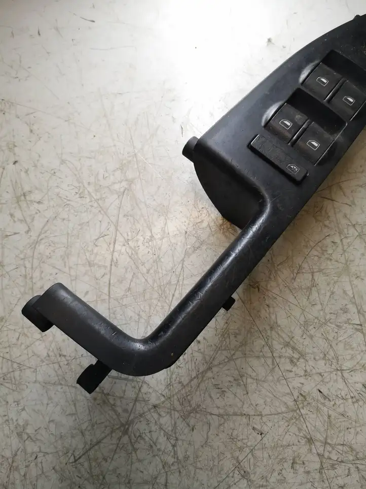 Audi A4 S4 B6 8E 8H (2000 - 2006) 8Z0959851D Кнопка стеклоподъемников — фото 3