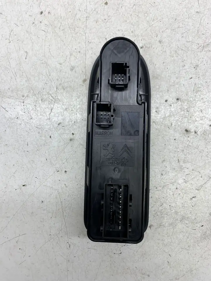 Peugeot 308 (2007 - 2013) 96644915XT Блок кнопок стеклоподъемников — фото 3