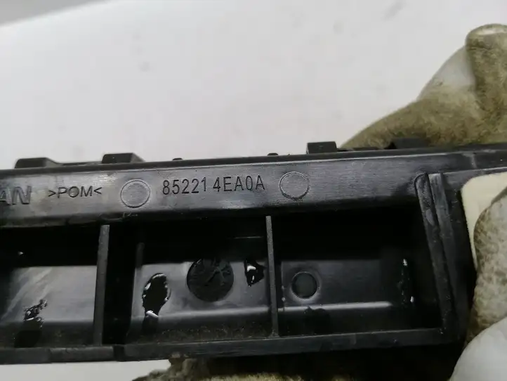 Nissan Qashqai (2013 - 2017) 852214EA0A Кронштейн заднего бампера — фото 3