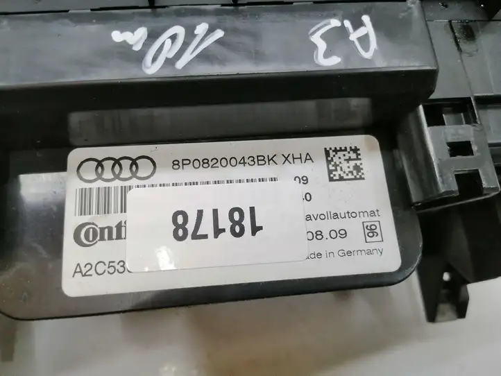 Audi A3/S3 8P (2008 - 2013) 8P0820043BK Блок управления климат-контролем — фото 3