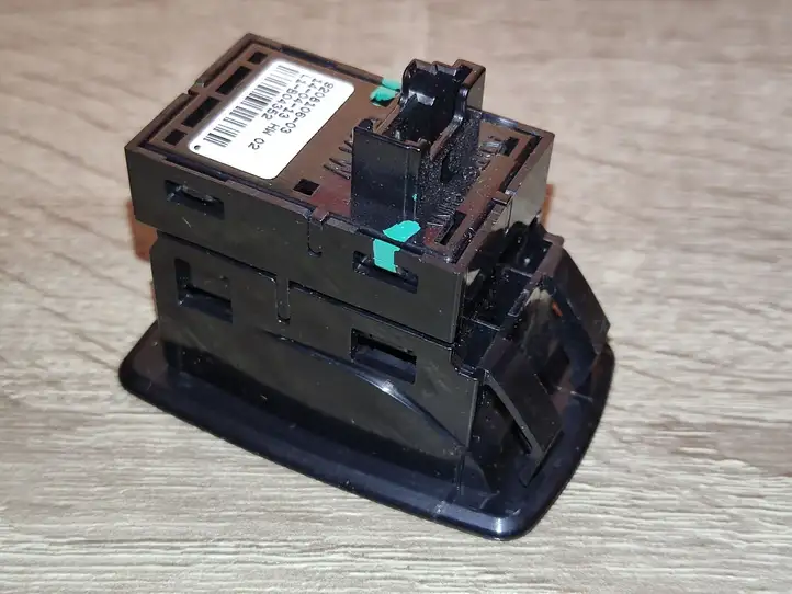 BMW 1 F20 F21 (2011 - 2019) 9208106 Блок кнопок стеклоподъемников — фото 4