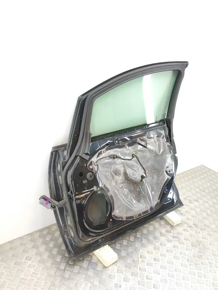 Opel Astra J (2009 - 2012) Дверь — фото 4
