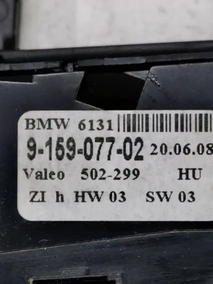 BMW 5 E60 E61 (2004 - 2010) 9159077 Включатель обогрева — фото 5