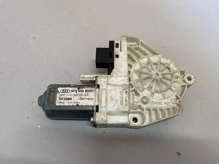Audi A6 S6 C6 4F (2004 - 2008) 4F0959802D Стеклоподъемник задней двери — фото 1