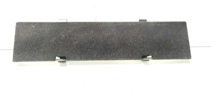 Land Rover Range Rover (2002 - 2005)  YQS500170 Крышка ящика предохранителей
