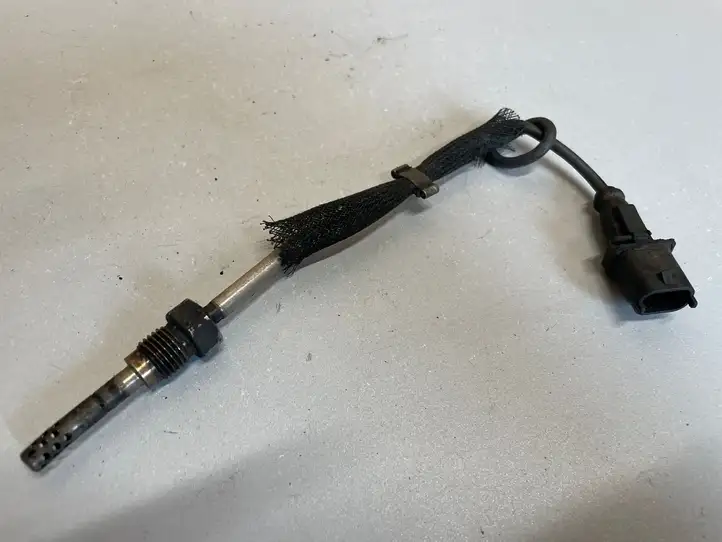 Opel Astra K (2015 - 2020) 55355404 Датчик температуры выхлопных газов — фото 1