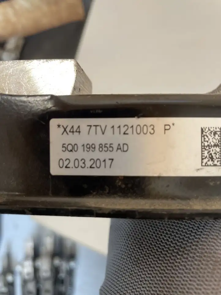 Audi A3/S3 8V (2016 - 2020) 5Q0199855AD Кронштейн двигателя — фото 2