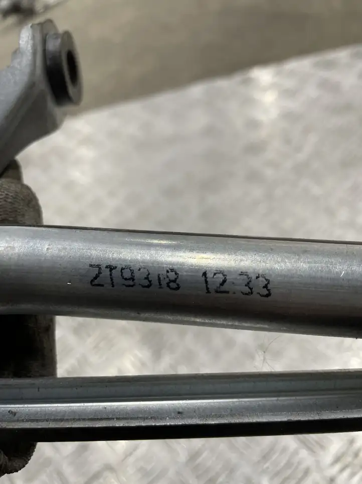 BMW 3 G20 G21 (2019 - ) W000090851 Комплект механизма стеклоочистителей — фото 3