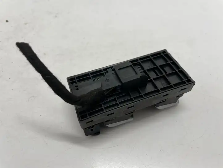 Audi A4 S4 B8 8K (2011 - 2015) 8K0959851F Блок кнопок стеклоподъемников — фото 2