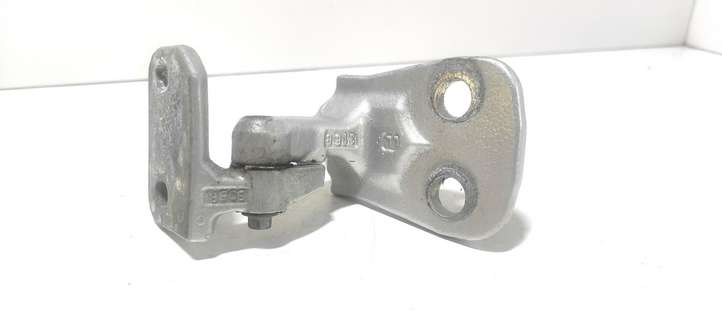 Land Rover Discovery (2004 - 2009)  BDB780072 Нижняя петля задней двери