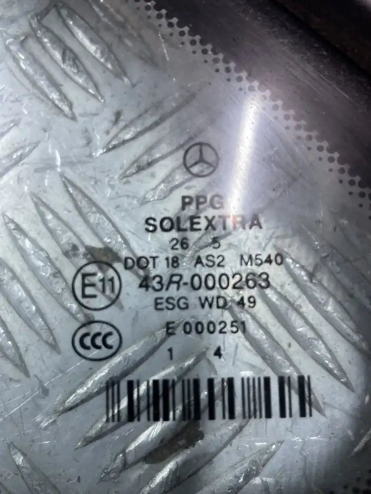 Mercedes-Benz R W251 (2005 - 2013) A2516702550 Заднее боковое стекло — фото 2