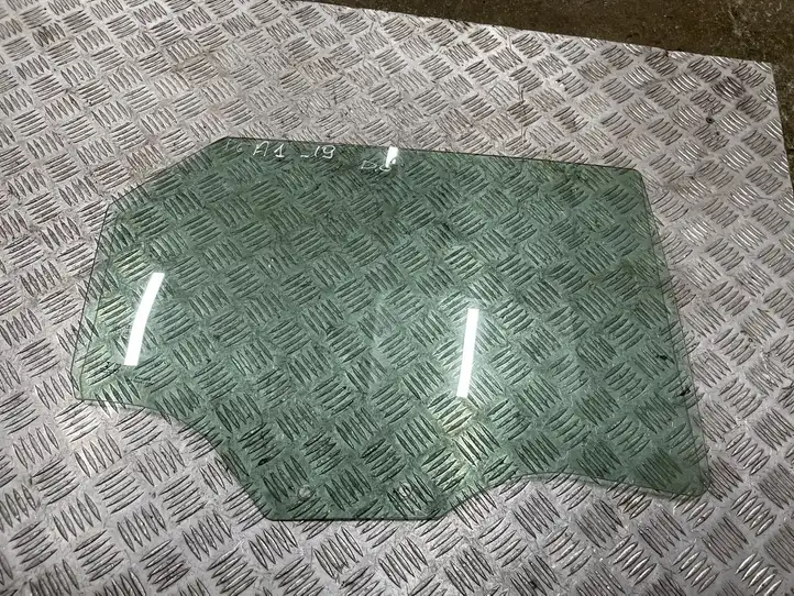 Audi A1 (2010 - 2014) 82G845206 Стекло задней двери — фото 1