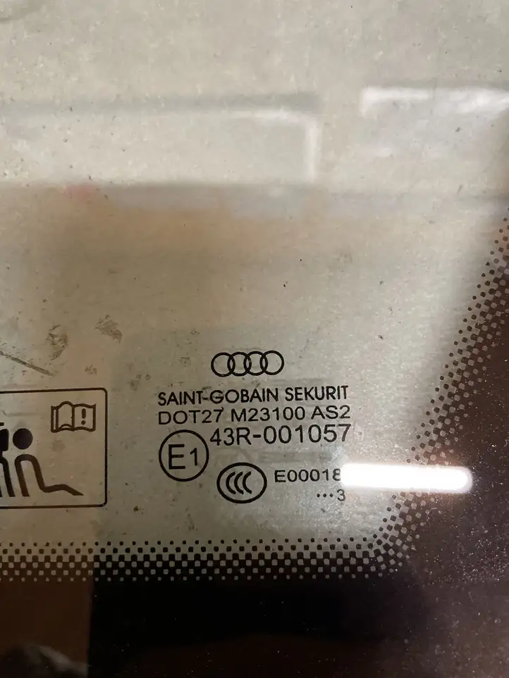 Audi A6 C7 (2011 - 2014) Заднее боковое стекло — фото 2