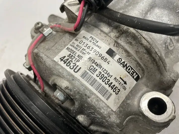 Opel Astra K (2015 - 2020) 39034463 Компрессор (насос) кондиционера воздуха — фото 2