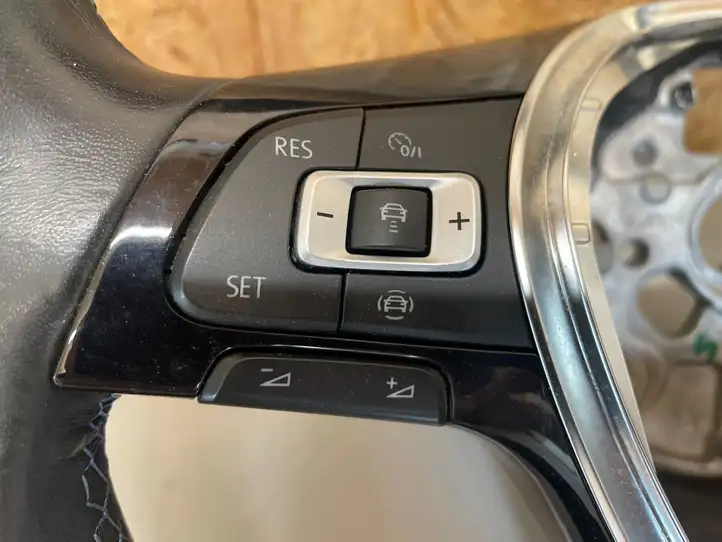 Volkswagen e-Golf (2017 - ) 5Q0419091 Руль — фото 2