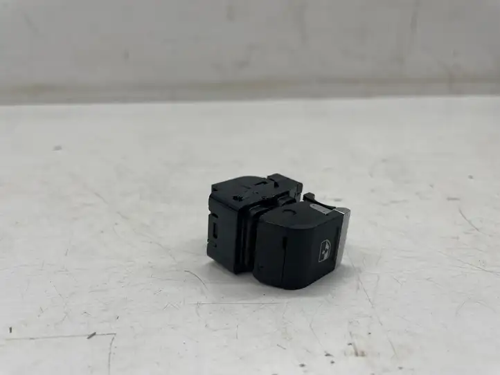 Audi A3/S3 8Y (2020 - ) 4K0959855 Кнопка стеклоподъемников — фото 1