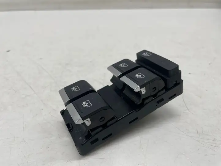 Audi A3/S3 8Y (2020 - ) 83A959851A Кнопка стеклоподъемников — фото 1