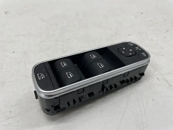 Mercedes-Benz A W177 (2018 - ) A1679059803 Блок кнопок стеклоподъемников — фото 1