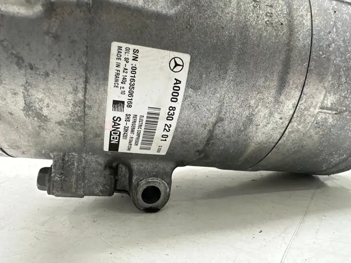 Mercedes-Benz A W177 (2018 - ) A0008302201 Компрессор (насос) кондиционера воздуха — фото 3