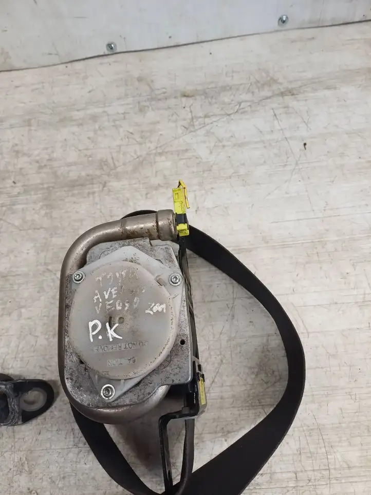 Toyota Avensis Verso (2001 - 2004) 0431039 Передний ремень безопасности — фото 5