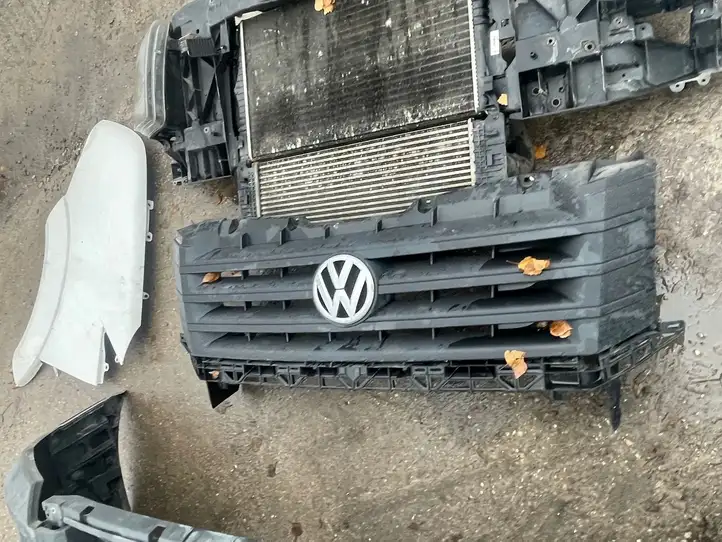 Volkswagen Crafter (2006 - 2016) Комплект передней части — фото 5