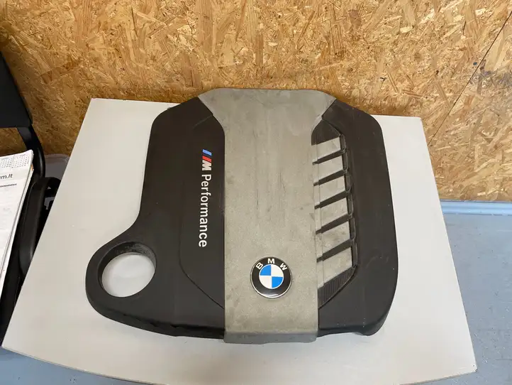 BMW X5 F15 (2013 - 2017) 7800350 Крышка двигателя декоративная — фото 1