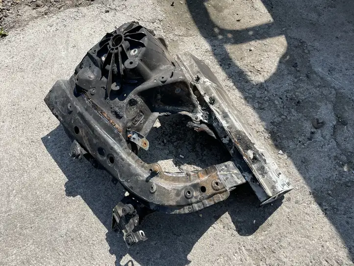 BMW M6 F06/F12/F13 (2012 - 2018) Лонжерон кузова — фото 1