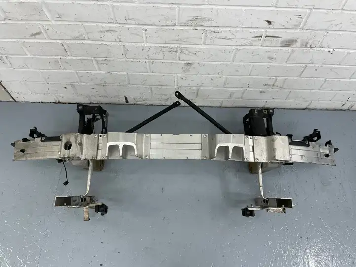 BMW M6 F06/F12/F13 (2012 - 2018) 7211487 Панель радиаторов двигателя — фото 1