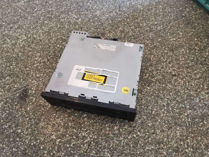 Audi A4 (2004 - 2009)  8E0035111D CD/DVD чейнджер
