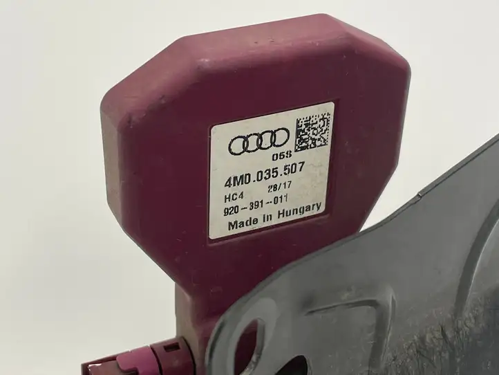 Audi A3/S3 8V (2016 - 2020) 4M0035507 Антенна Bluetooth — фото 3