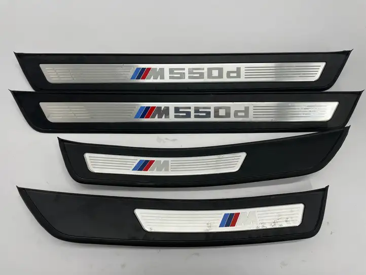 BMW 5 F10 F11 (2009 - 2016) 8054484 Внутренняя отделка переднего порога — фото 1
