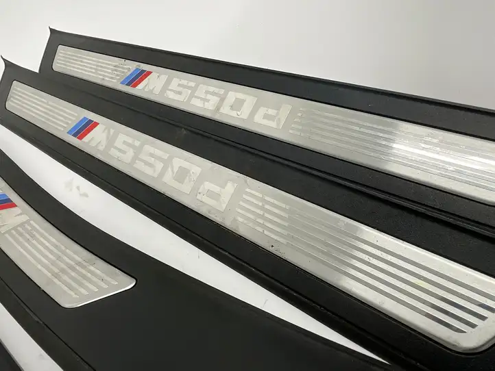 BMW 5 F10 F11 (2009 - 2016) 8054484 Внутренняя отделка переднего порога — фото 2