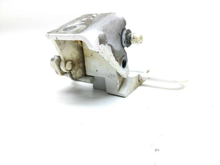 Audi A3/S3 8P (2008 - 2013)  8P4833422 Нижняя петля задней двери