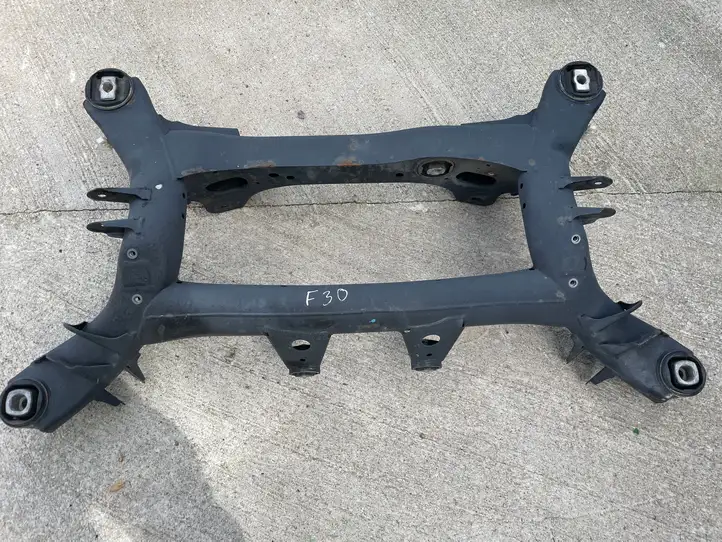 BMW 3 F30 F35 F31 (2012 - 2018) 6851656 Задняя балка подвески — фото 1