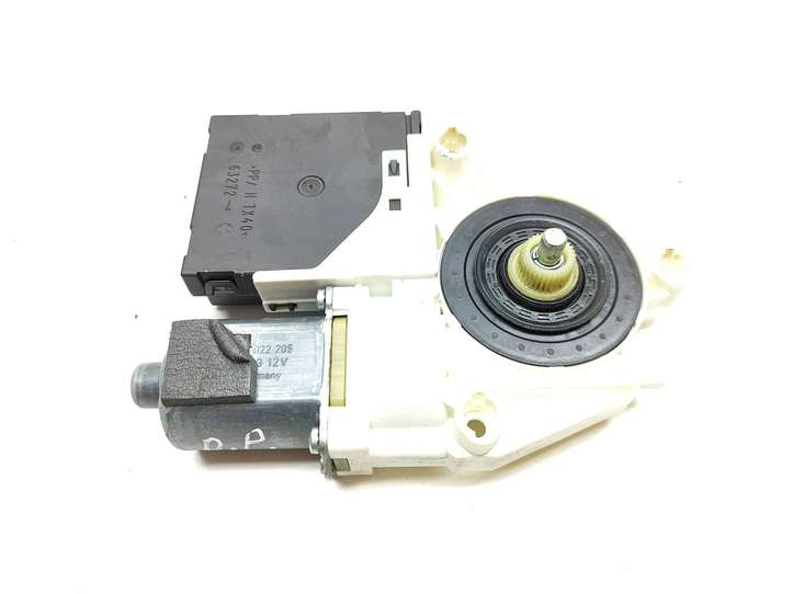 Audi A3/S3 8P (2008 - 2013)  8P0959802P электродвигатель переднего стеклоподъемника